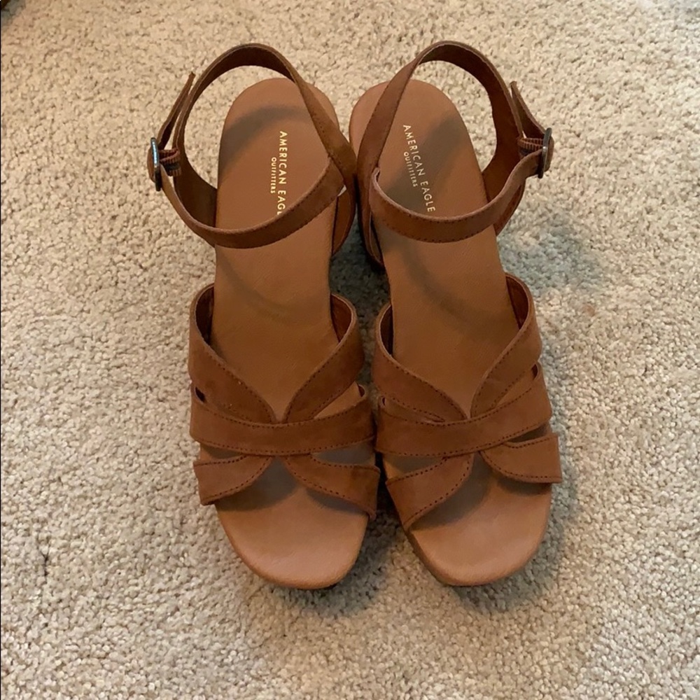 Brown strappy wedges/ platform sandals